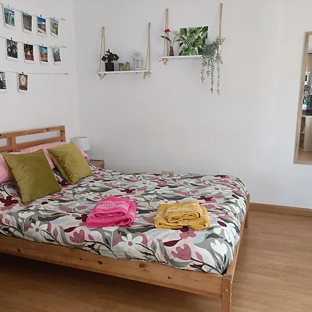 Centro,corteingles, Y Parking Apartment *
